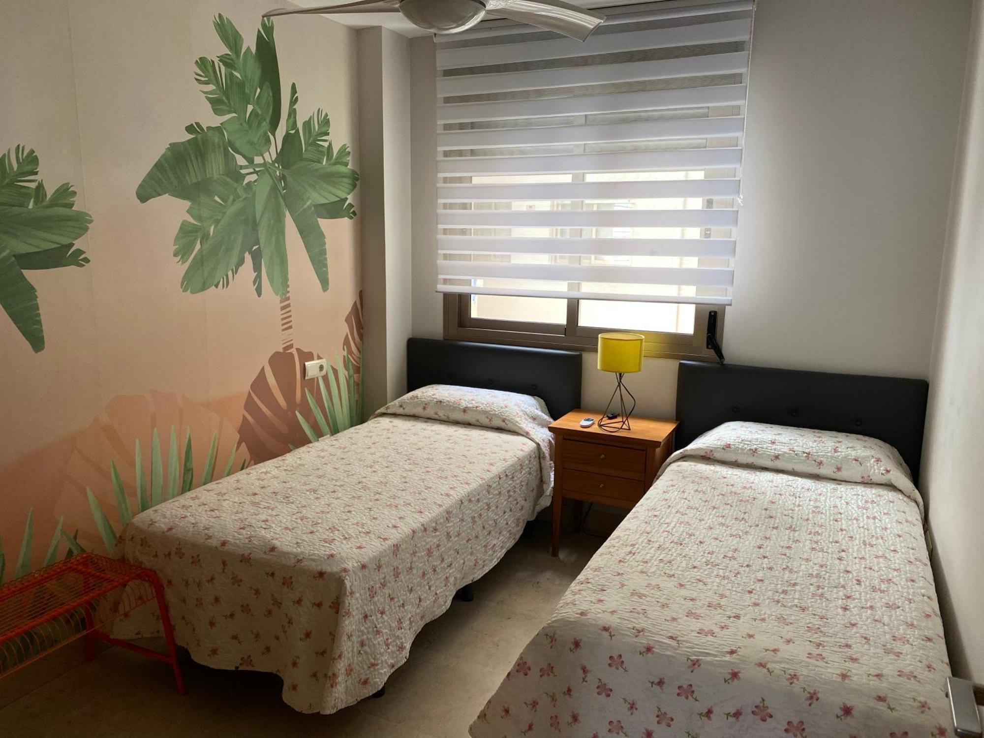 Apartamento Paseo Marítimo Antonio Banderas Malaga Bagian luar foto