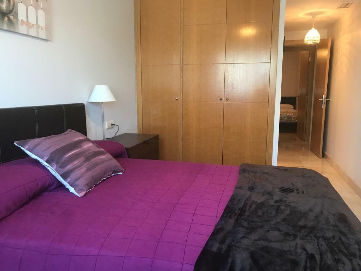 Apartamento Paseo Marítimo Antonio Banderas Malaga Bagian luar foto