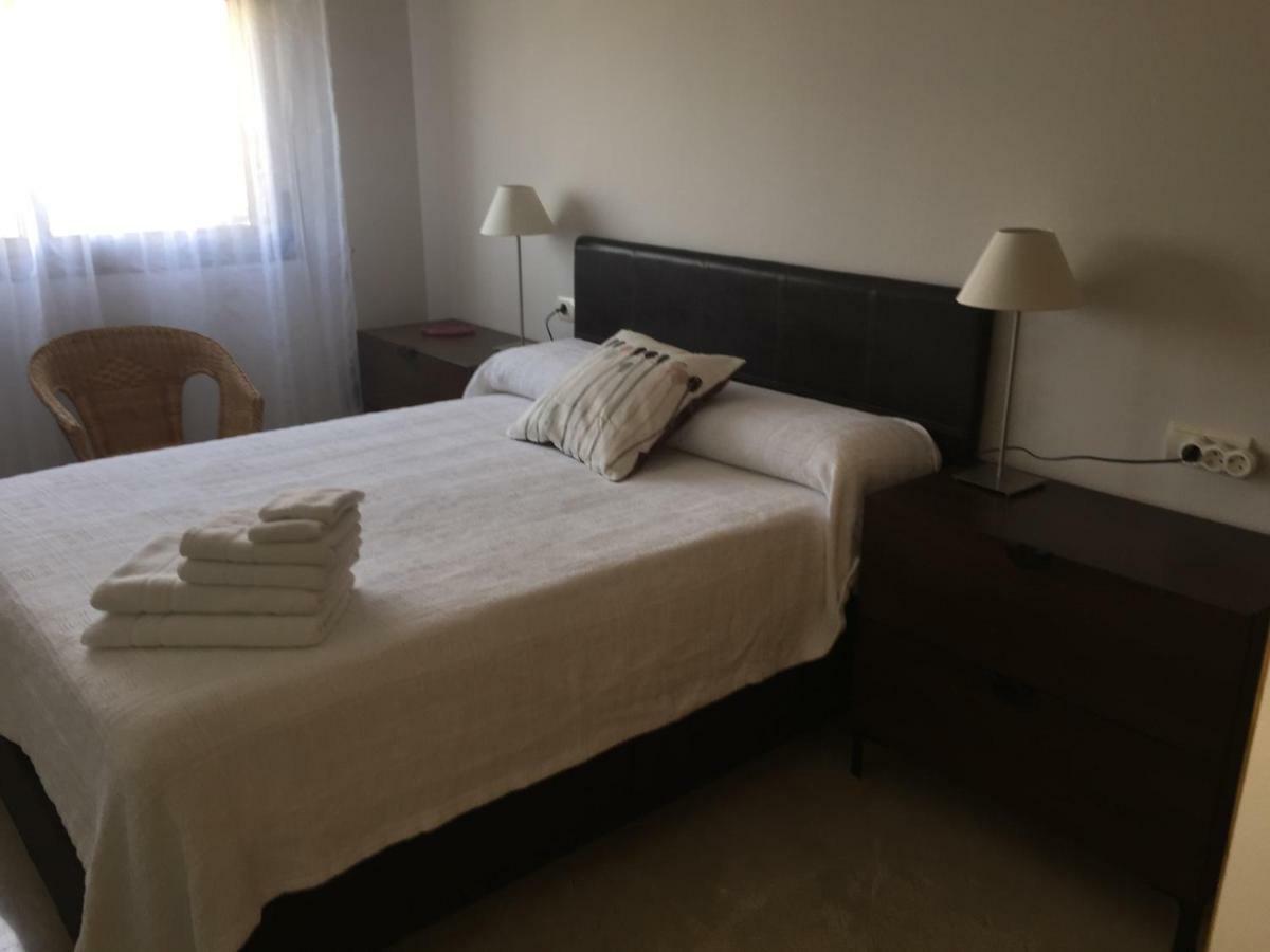 Apartamento Paseo Marítimo Antonio Banderas Malaga Bagian luar foto
